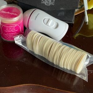 Skin renewal machine with Skin Renewal puffs